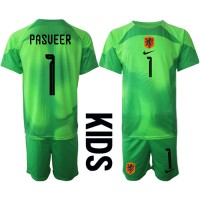 Netherlands Remko Pasveer #1 Goalkeeper Replica Home Minikit World Cup 2022 Short Sleeve (+ pants)